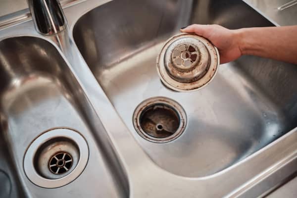 How to Know When You Need a Clogged Drain Cleaning — Ken Leonard Plumbing Inc. blog